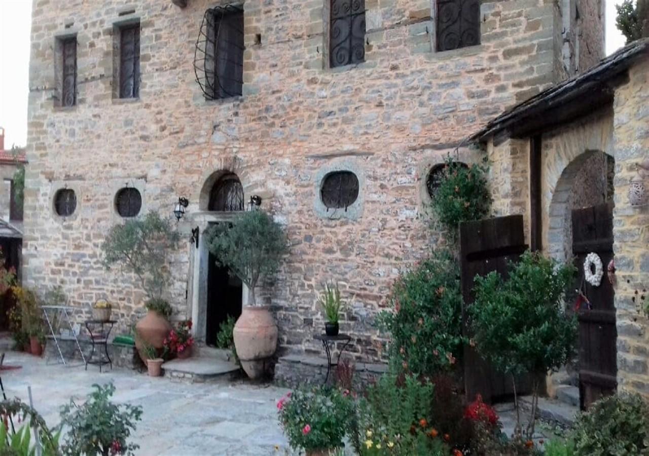 Archontiko Parisis Hotel Láfkosz Kültér fotó